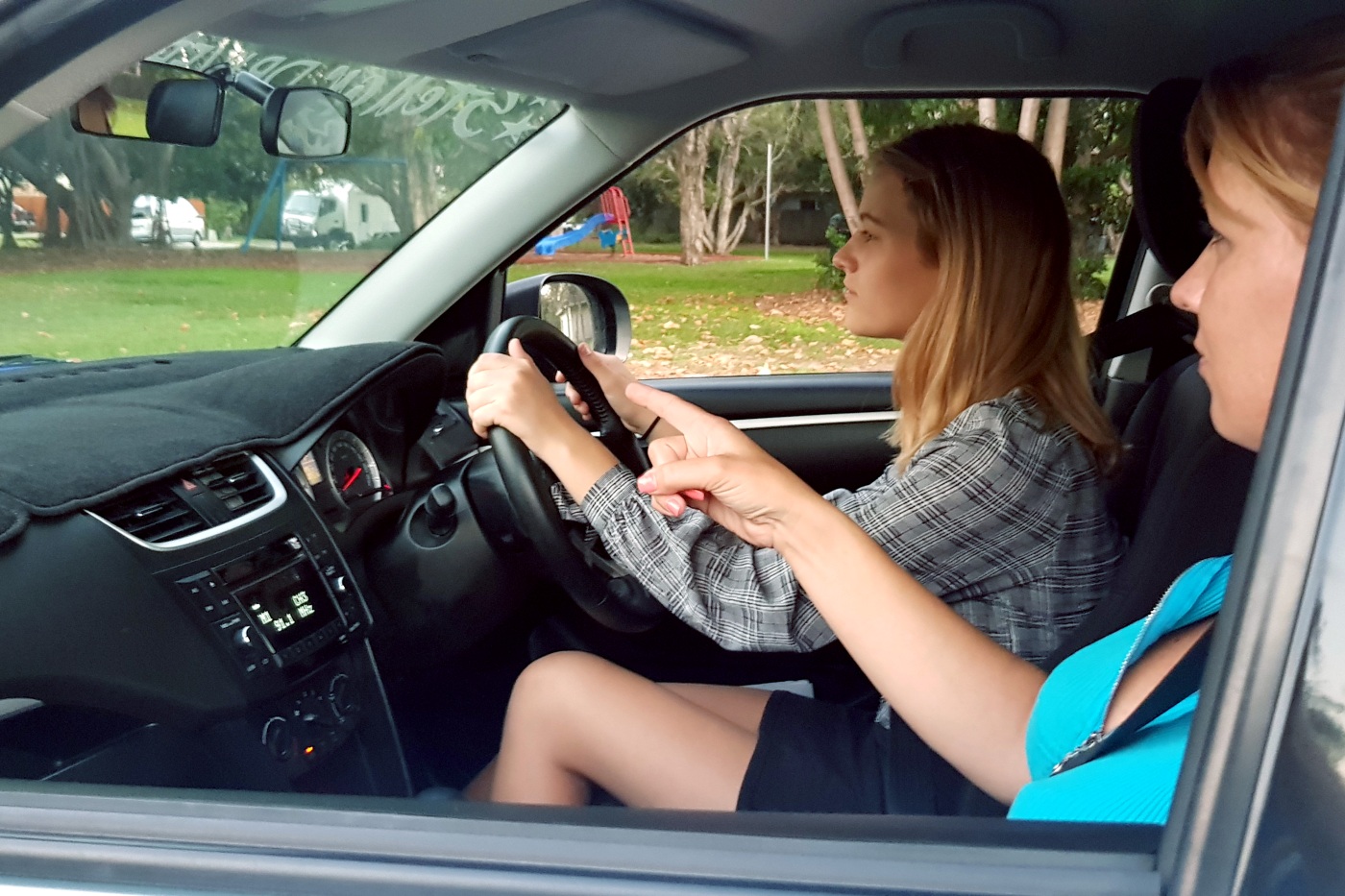 3 Ingenious Benefits Of Getting The Training From Driving Instructor Sunshine Coast